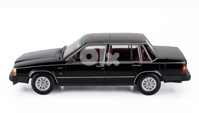 Volvo 760 Turbo 1985 diecast car model 1;18 1