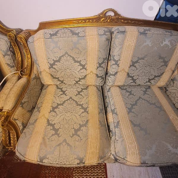 Classic Gold Sofa 4