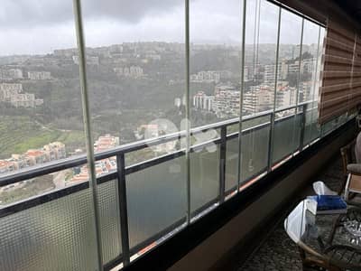 Apartment fully furnished in Hazmieh with open views