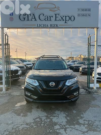 nissan rogue SV midnight edition AWD 2018 clean carfax