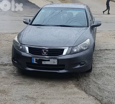 هوندا أكورد 2010