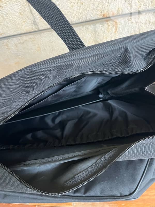 Harley Davidson genuine  saddle bags luggage NEW 1