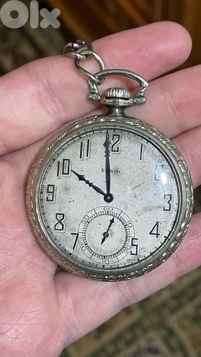 ساعة elgin نضيفة بحاجة لصيانة