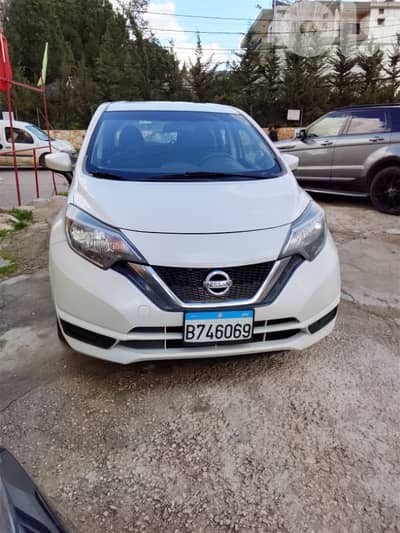 نيسان فرسا 2017