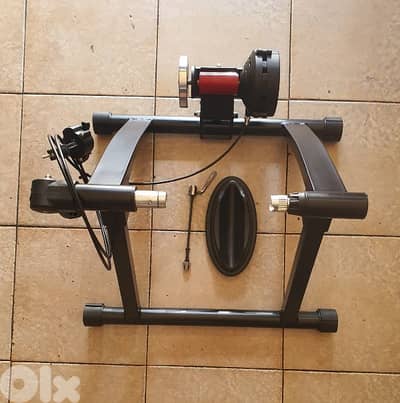 bike roller home trainer (brand new)
