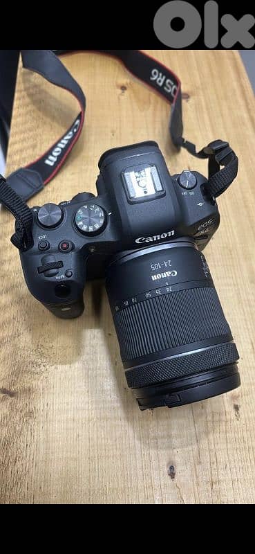 Like new Canon R6+ lens+ flash+stand