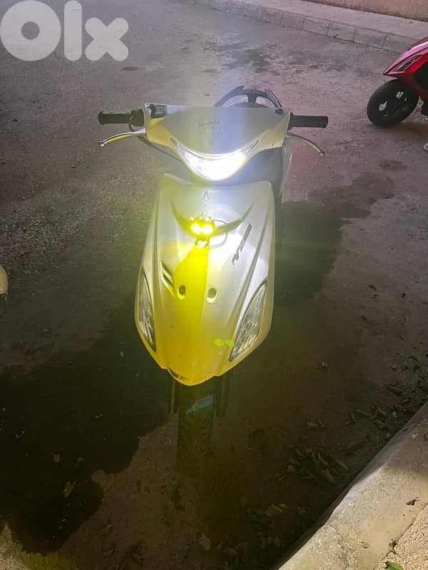 V150 Moto 2