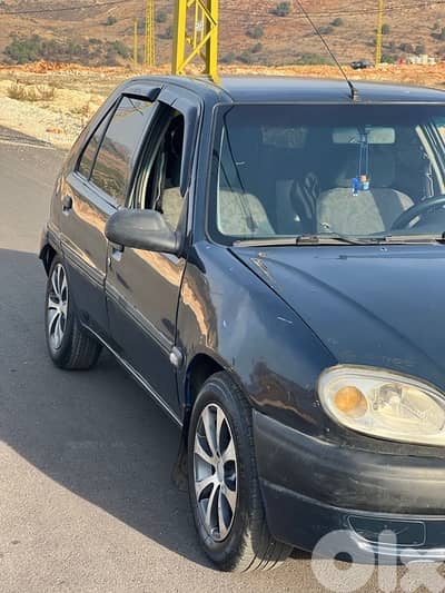 سيتروين أخرى 2000