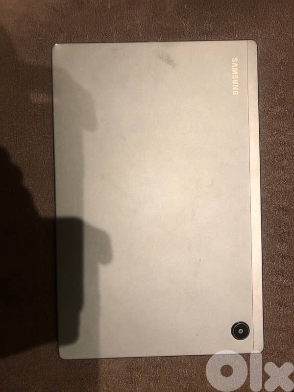 tablet A8 used but very clean 1