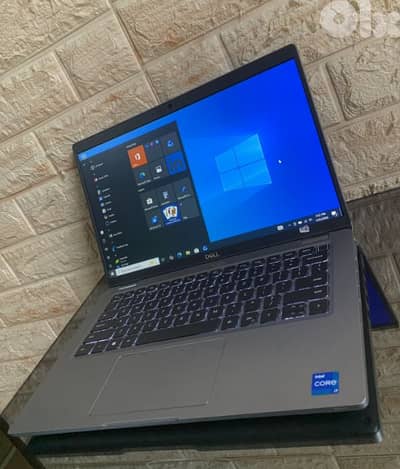 Core i7 11th generation 16GB/512GB Nvme