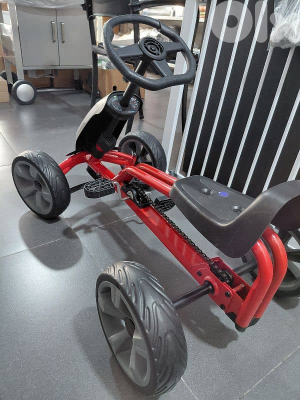 playtive pedal cart car 1