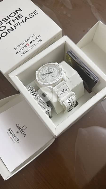 Omega Swatch & breitling Endurance pro 4