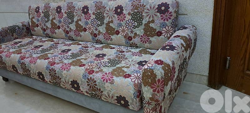 2 sofabeds with box storage 1