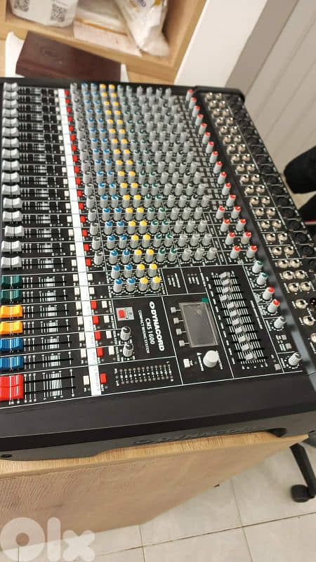 mixer dynacord cms 1600 2