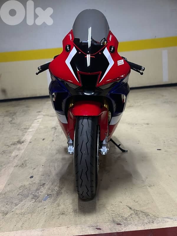 CBR 1000 RR-R SP 2