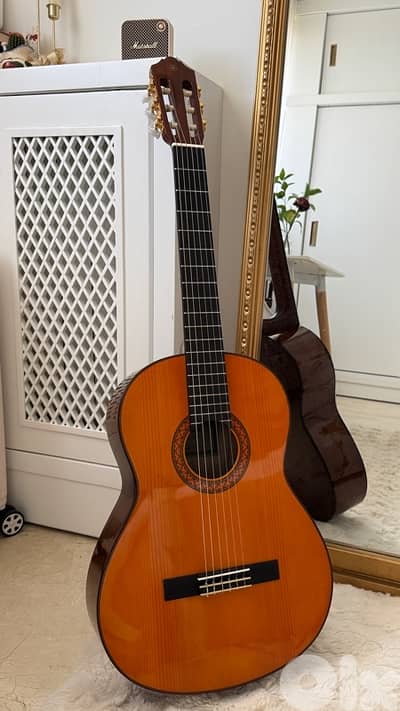 Yamaha C70 Classical Guitar Natural