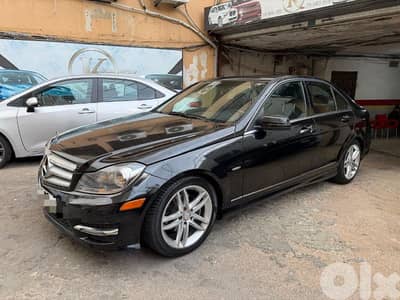 Mercedes-Benz C-Class 2012 c250 super clean car