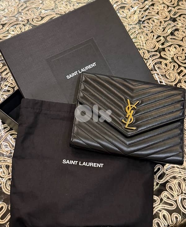 Authentic YSL clutch 1