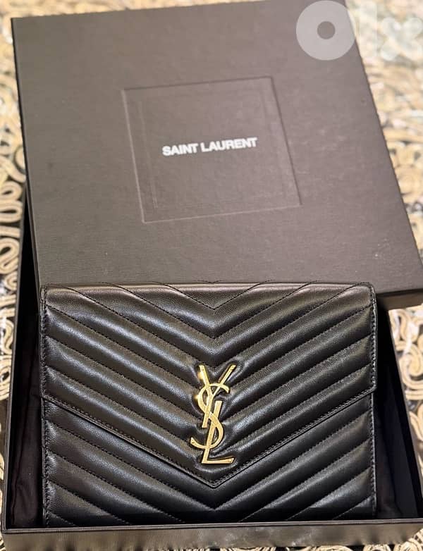 Authentic YSL clutch 2