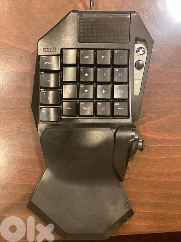 Logitech mousepad+headset razer+playstation keyboard 6