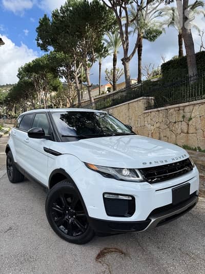 Range Rover Evoque 2018 Panoramic Clean Carfax 70,000 miles