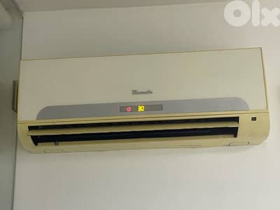 5 A/Cs 9000 BTU in great conditions CLIMATEC & BLUMATIC