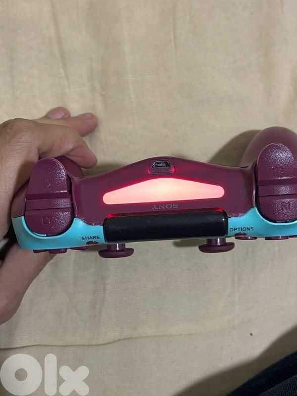 Sony PS4 DualShock 4 Controller - Berry Blue Special Edition -Working! 4