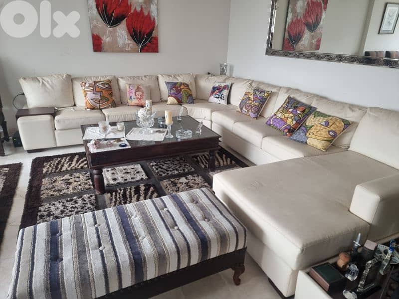 saloon living room 1