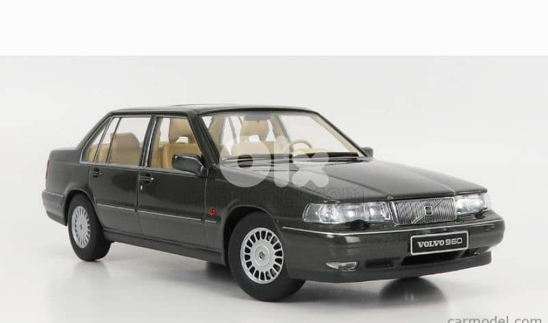 Volvo 960 (1996) diecast car model 1;18 3