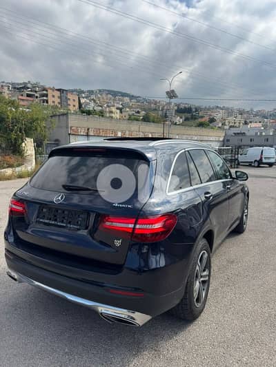 GLC 250-TGF-Look AMG-Car loan available