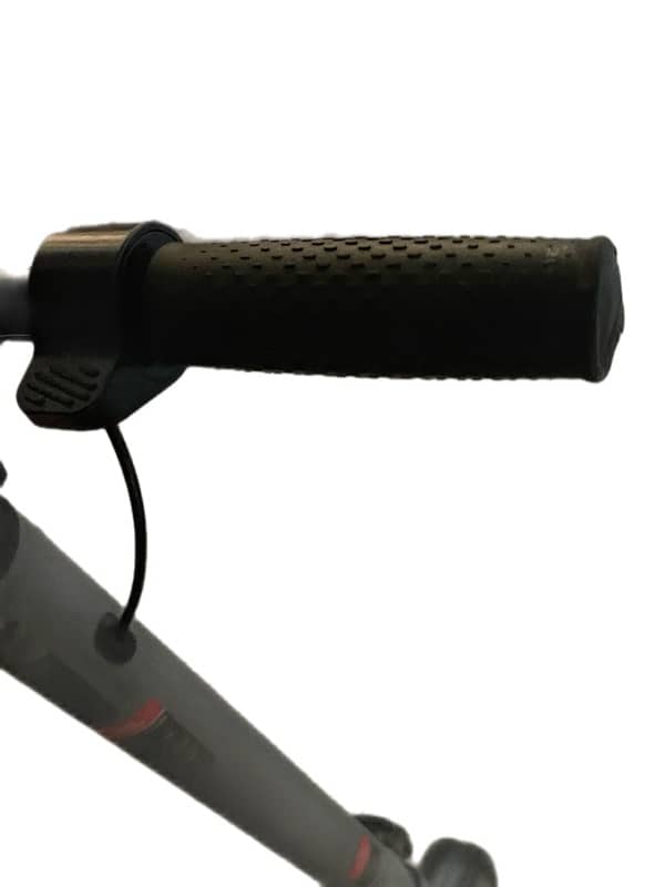 MOMODESIGN E-Scooter 2