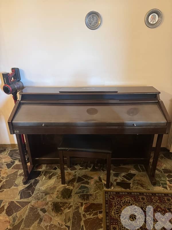 Ringway TG8834U Digital Piano – 88 Keys, Wooden Cabinet, 3 Pedals 1