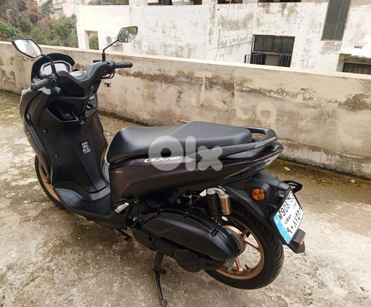 yamaha Lexi LX 155cc 1