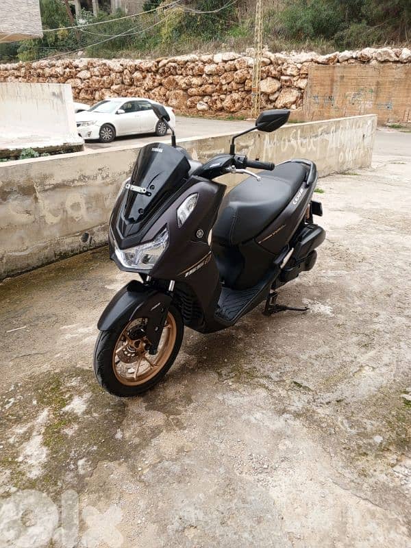 yamaha Lexi LX 155cc 4