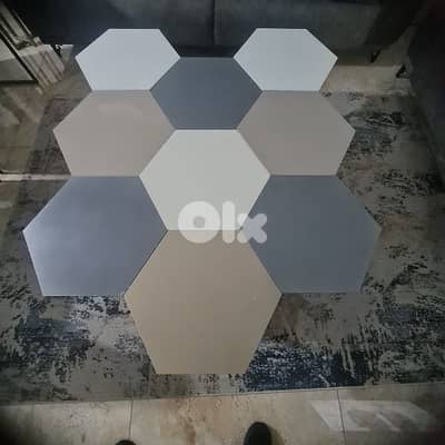 مجموعة طاولات متعددة القطع  تصبح واحدة للصالون