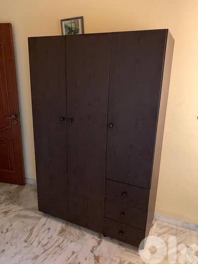 خزانة 3 درف جديدة من المعمل