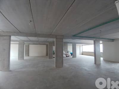 RWK185IY - Industrial building for rent  in mazraat yachouh