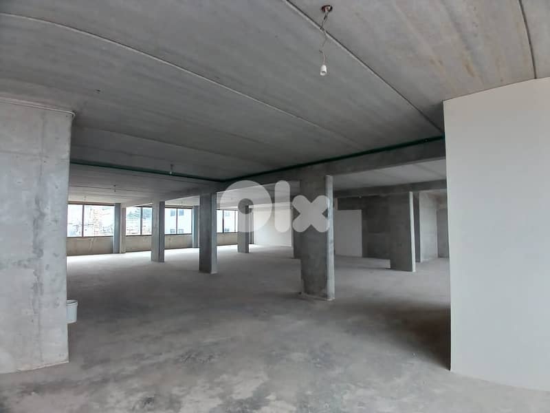 RWK185IY - Industrial building for rent  in mazraat yachouh 3