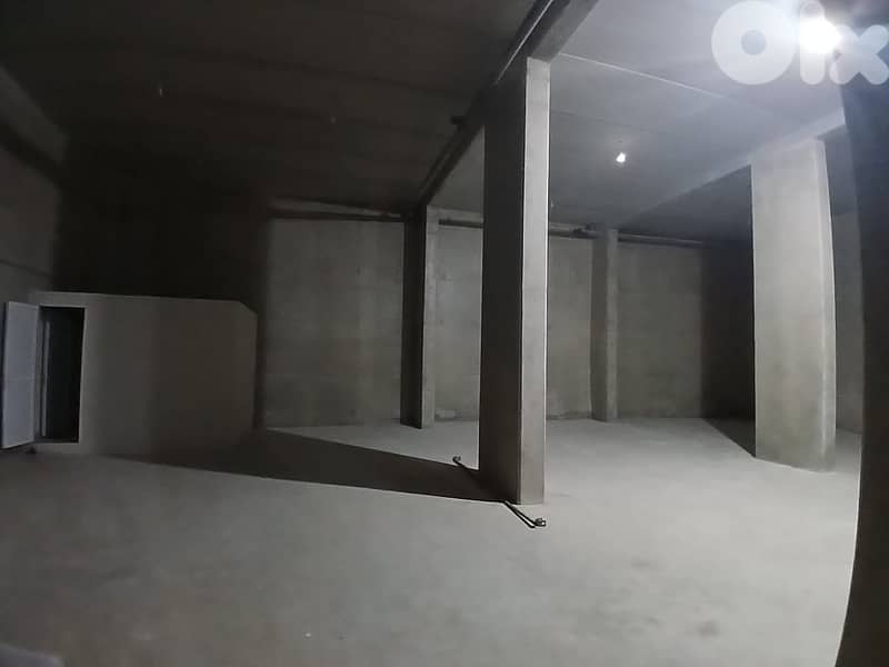 RWK185IY - Industrial building for rent  in mazraat yachouh 5