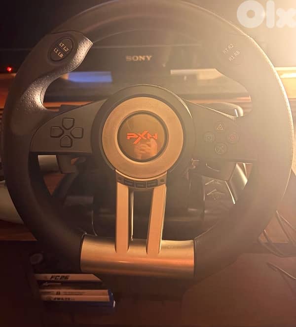 PXN STEERING WHEEL 1