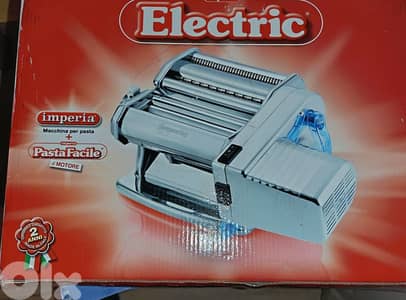 Italian electric pasta machine