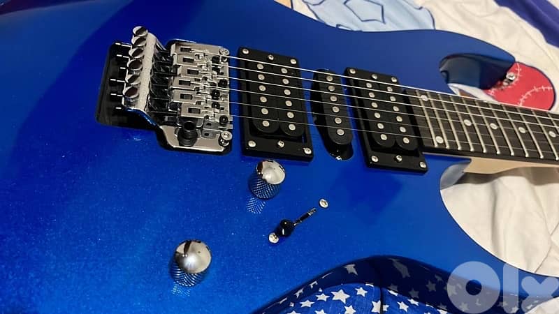 electric guitar deviser + amp yamaha + cables + strap 4