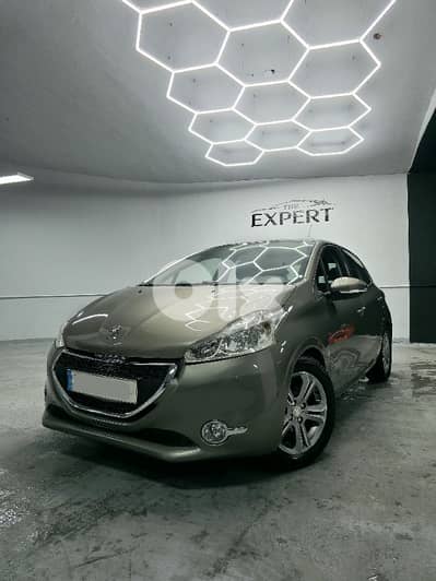 Peugeot 208 2013 Low mileage Company Source