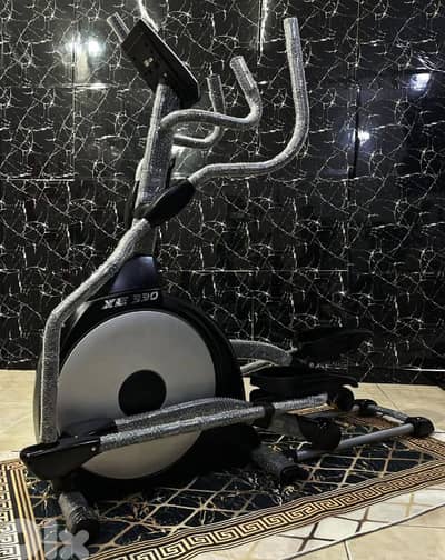 Heavy duty Ellipticall, MODEL SPIRIT XE 330 max user weight 180KG