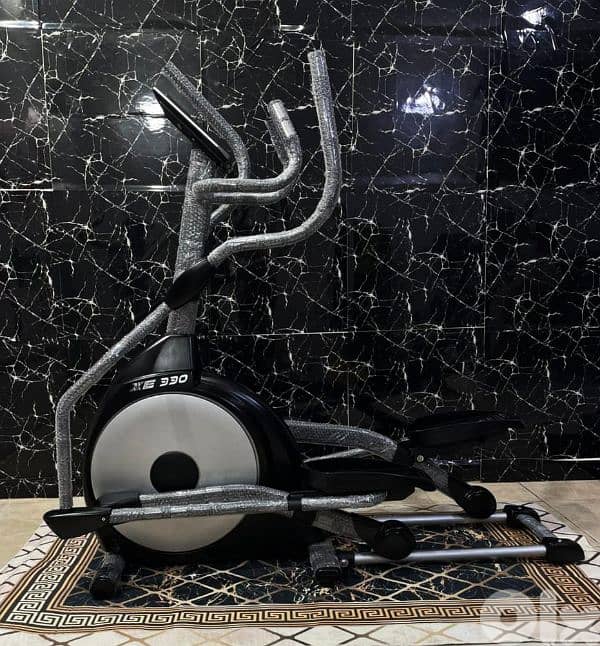 Heavy duty Ellipticall, MODEL SPIRIT XE 330 max user weight 180KG 3