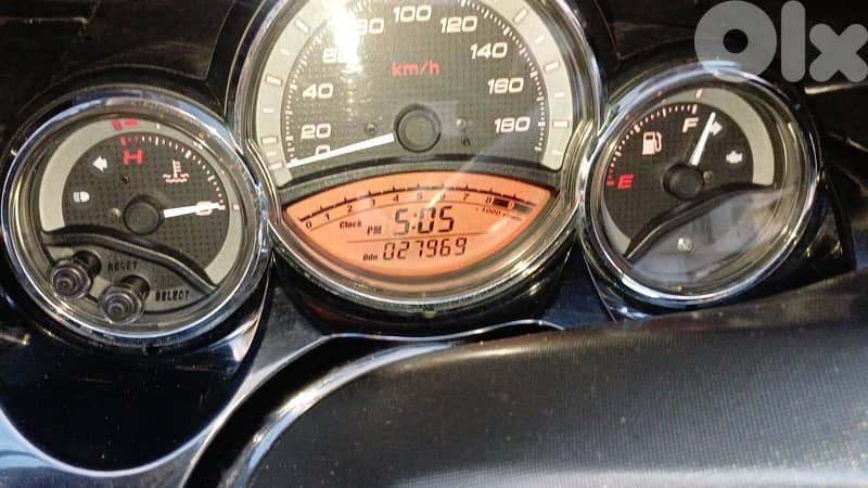 Tmax Like new 2010 499cc 27,000km 1