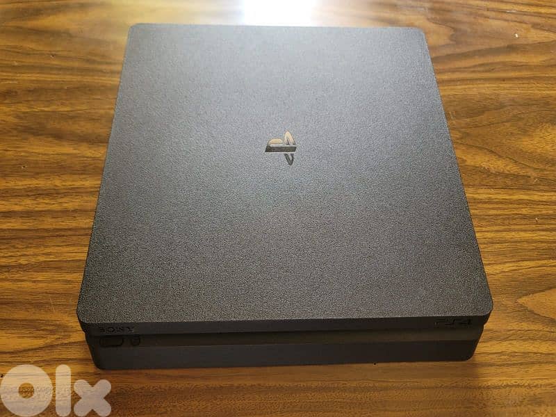 ps4 slim 2