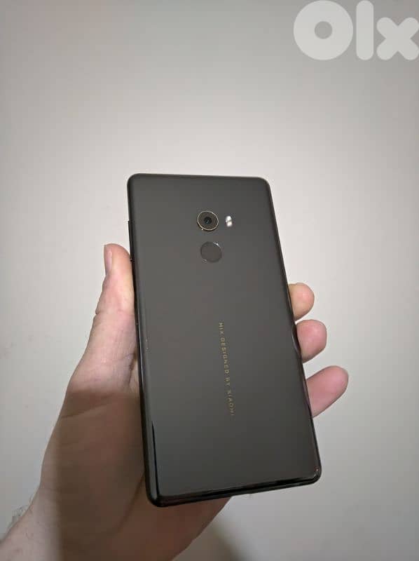 Xiaomi Mi Mix 2 5