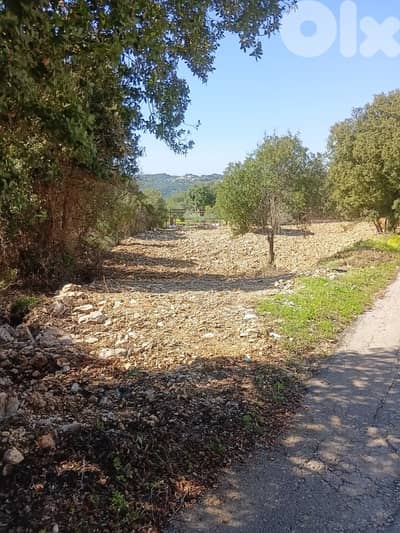 Land for sale in Deir Kfifan–Batroun أرض للبيع في دير كفبفان - البترون