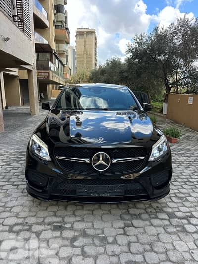 Mercedes GLE 43 coupe AMG 2018 black on black (clean carfax)